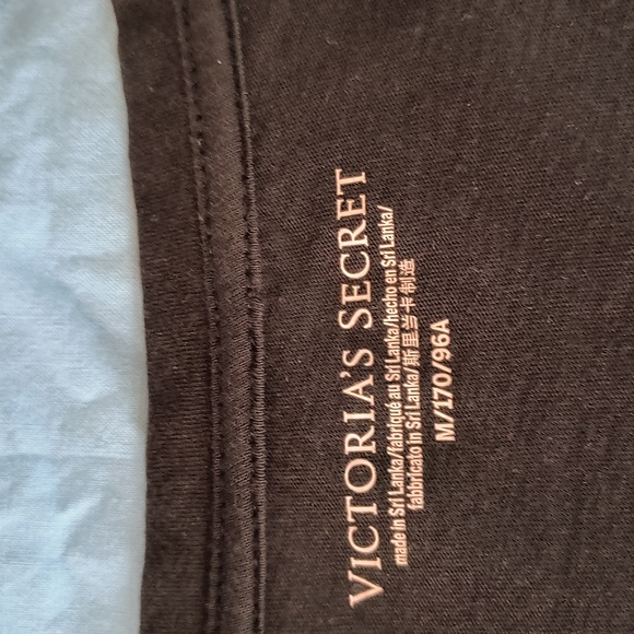 Victoria's Secret V-neck Tee M Black - Picture 5 of 11